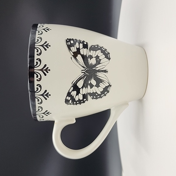 Butterfly World Market Coffee Tea Mug - Picture 5 of 9